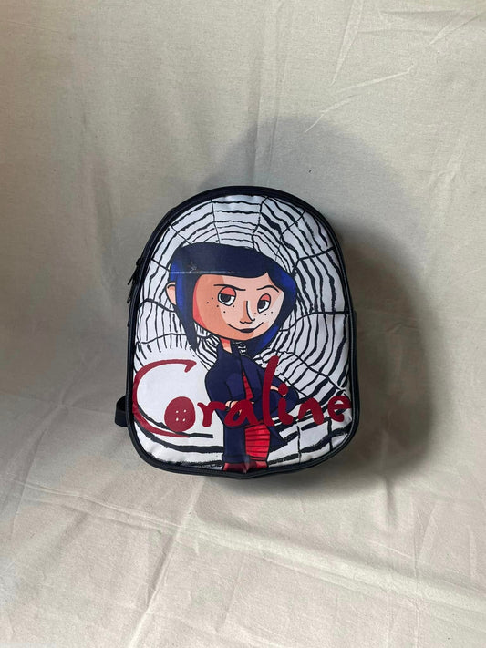 Mochila de Coraline blanca (Tamaño carta)