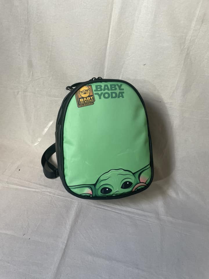 Mochila Baby Yoda (Tamaño carta)