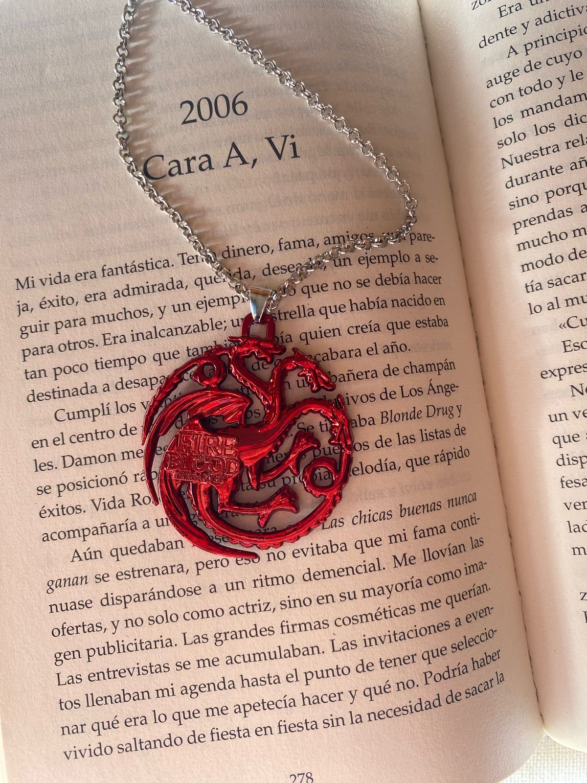 Llavero "Fire & Blood" – Targaryen Edition (Juego de tronos)