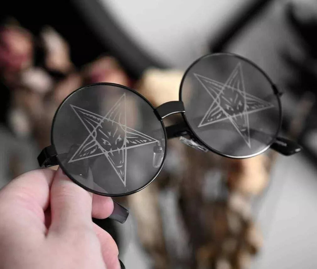 Killstar Nocturnal Daze Baphomet Pentagrama Gótico Lila Gafas De Sol
